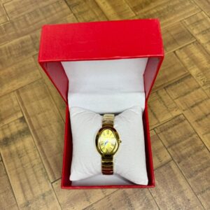 Montre cartier avec boite simple