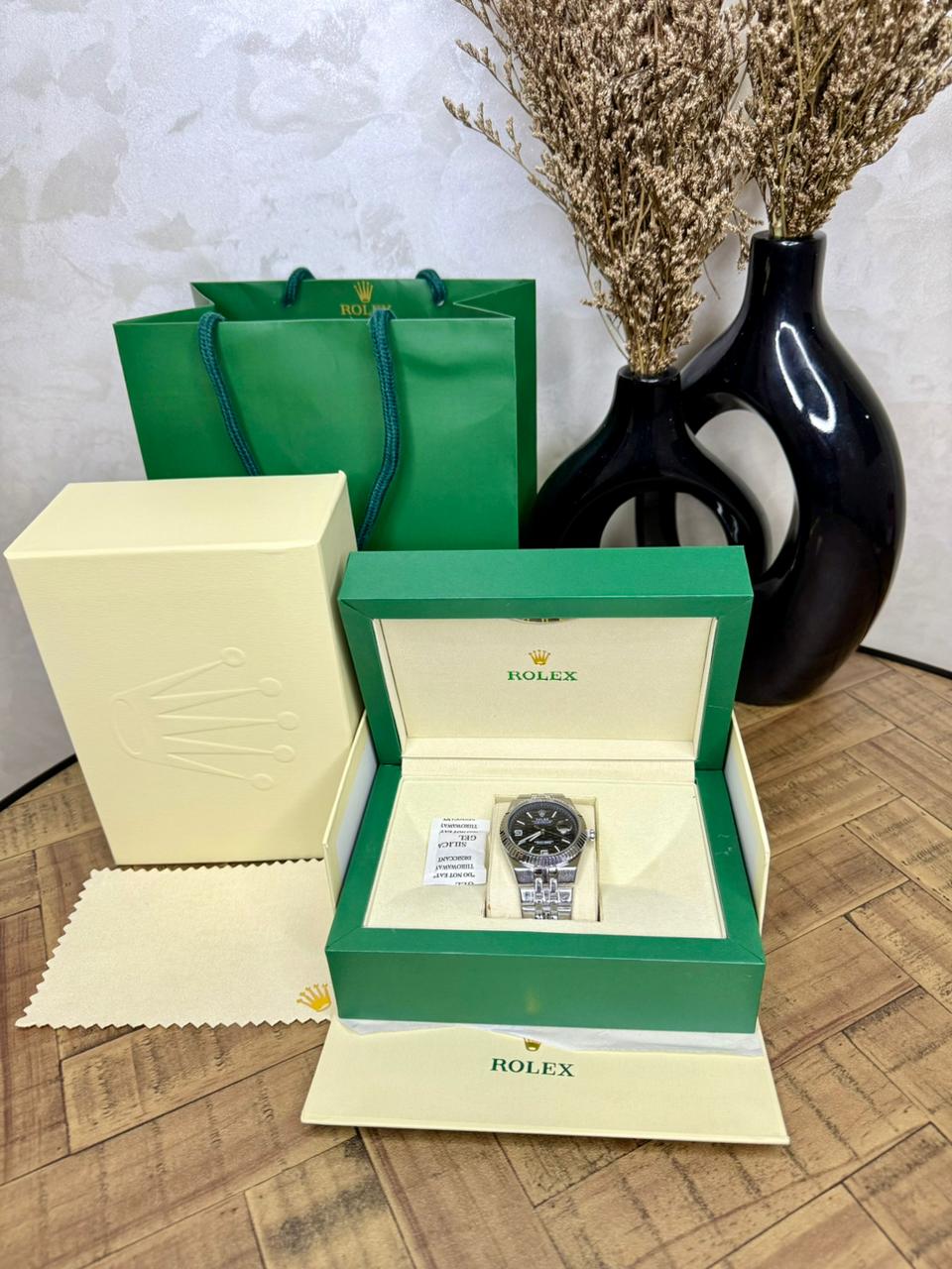 Montre Rolex Avec Packaging Complet – Image 4